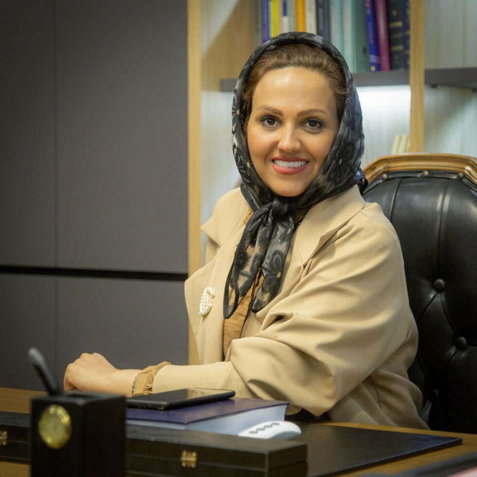 فاطمه جعفری